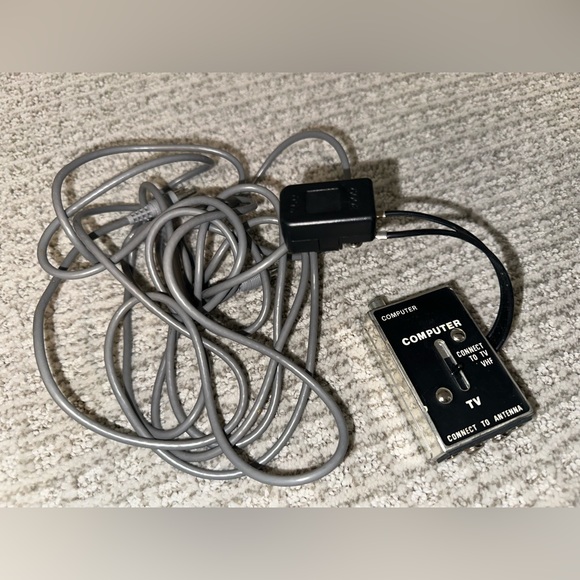 radio shack trs 80 color computer 2 & accessories - Picture 5 of 7